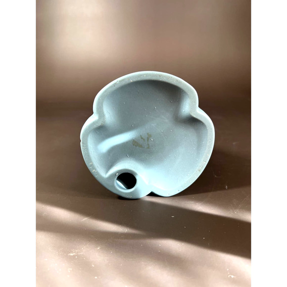 Beautiful Vintage Candle Holder - Picture 6 of 6